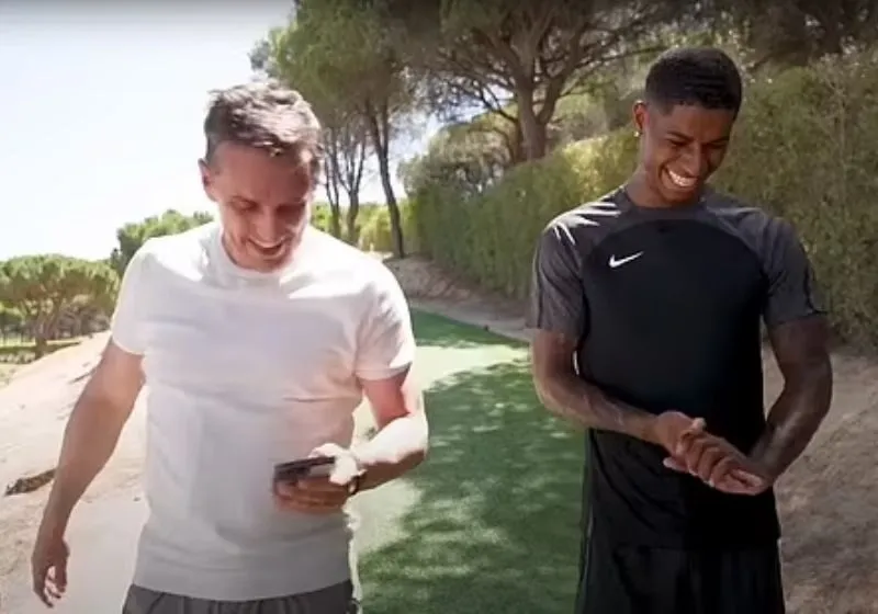 marcus-rashford-gary-neville-3